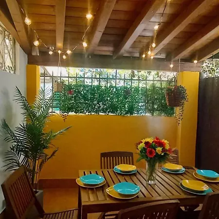 Tuscan Loft - 7 Guests With Patio Florence