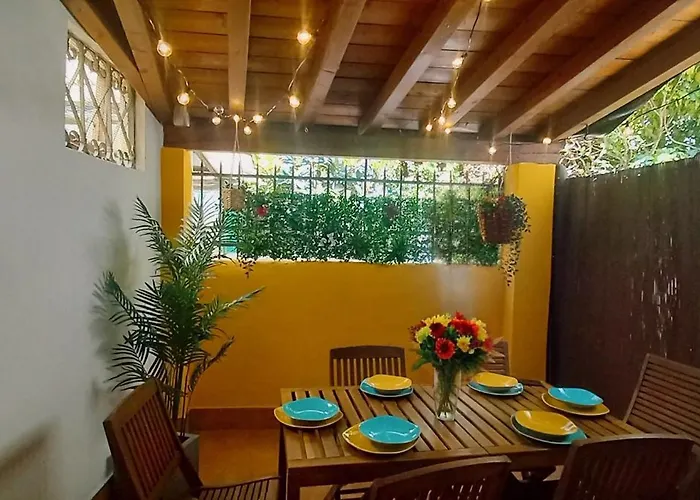Tuscan Loft - 7 Guests With Patio Флоренция
